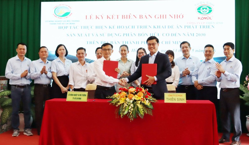 TP.HCM: Hợp tác phát triển sản xuất và sử dụng phân bón hữu cơ đến 2030